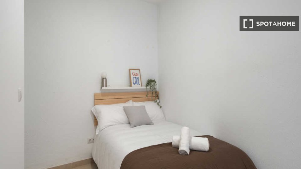 Camera doppia Madrid, 34 camere — foto 19