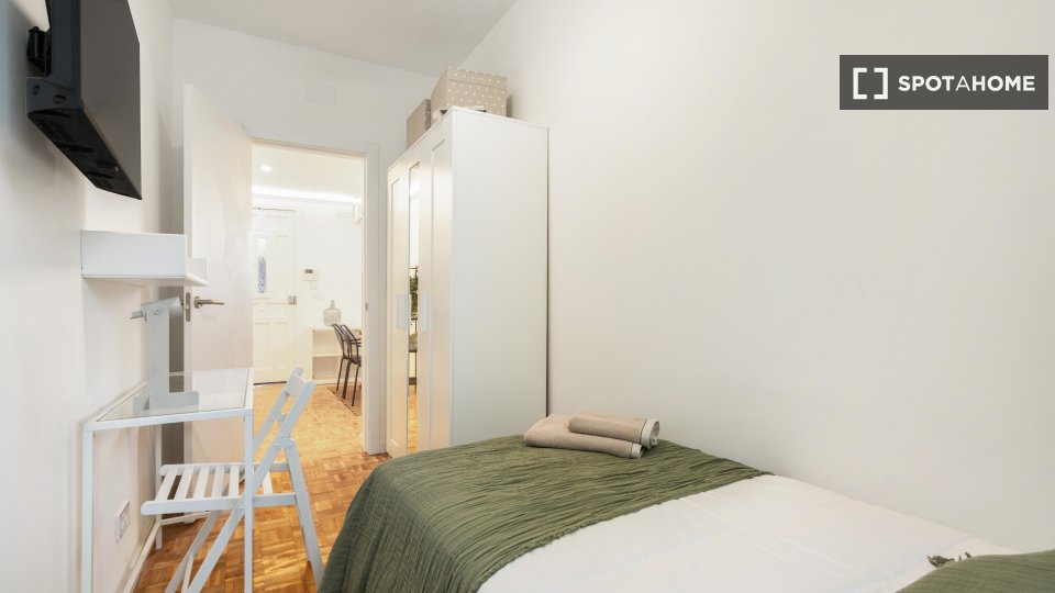 Apartment Madrid, 3 beds, 70m² — photo 18