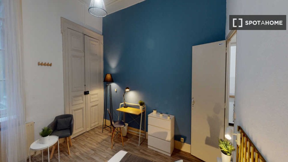 Double room Montpellier, 6 beds, 200m² — photo 18