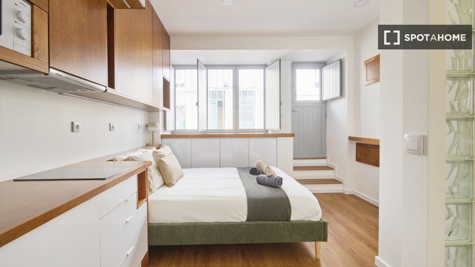 Apartment Lisbon, 1 bed — photo 6
