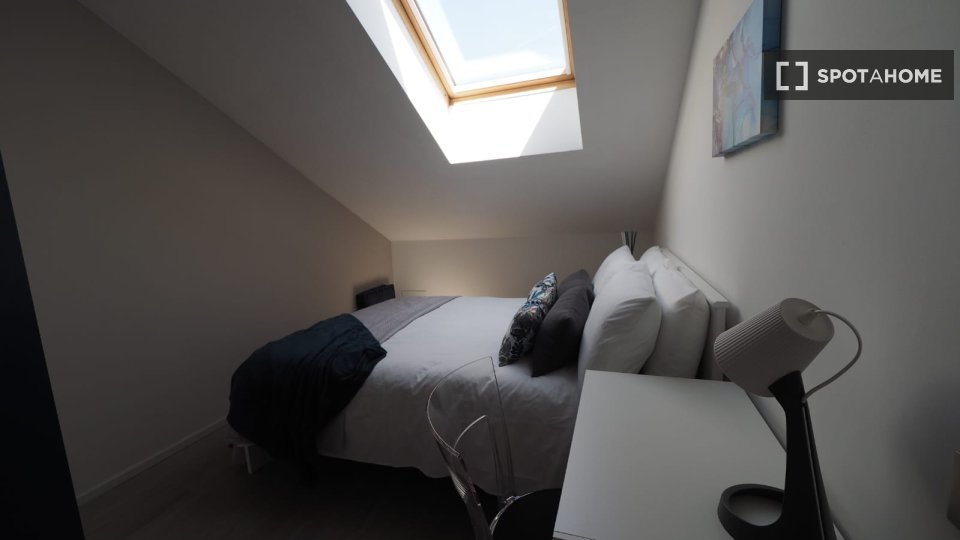 Double room Turin, 2 beds — photo 11