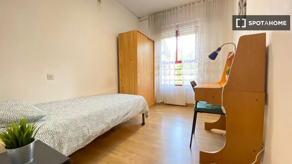 Double room Madrid, 7 beds — photo 4