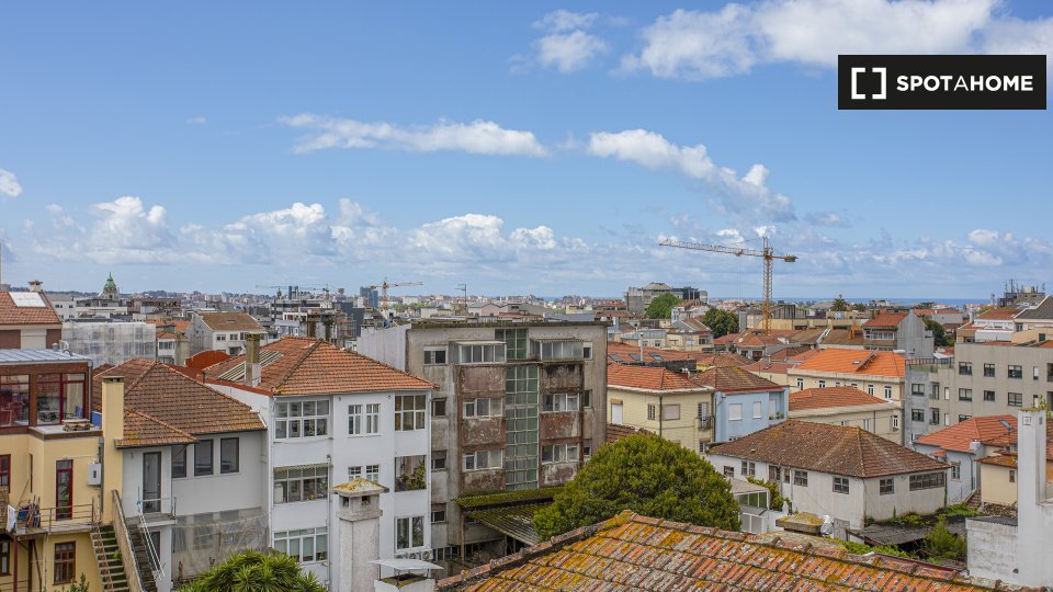 Apartment Porto, 3 beds, 100m² — photo 16
