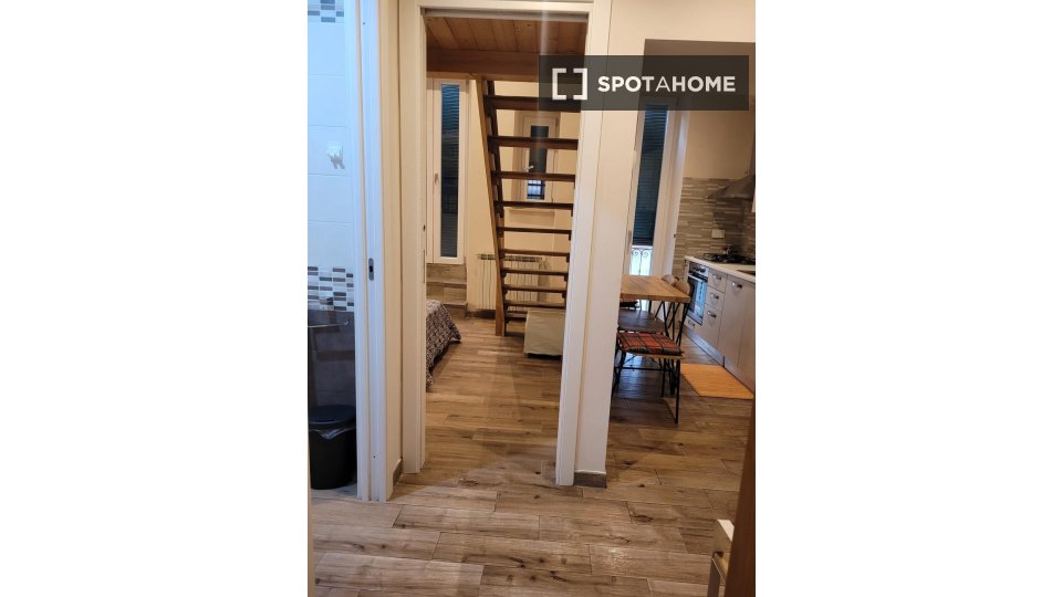 Apartment Rome, 1 bed — photo 28