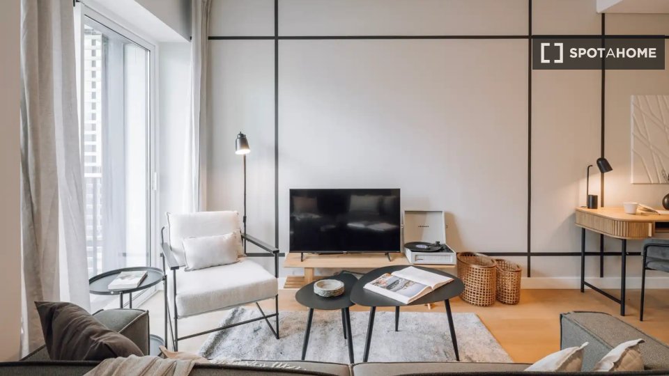 Apartment Lisbon, 2 beds — photo 19