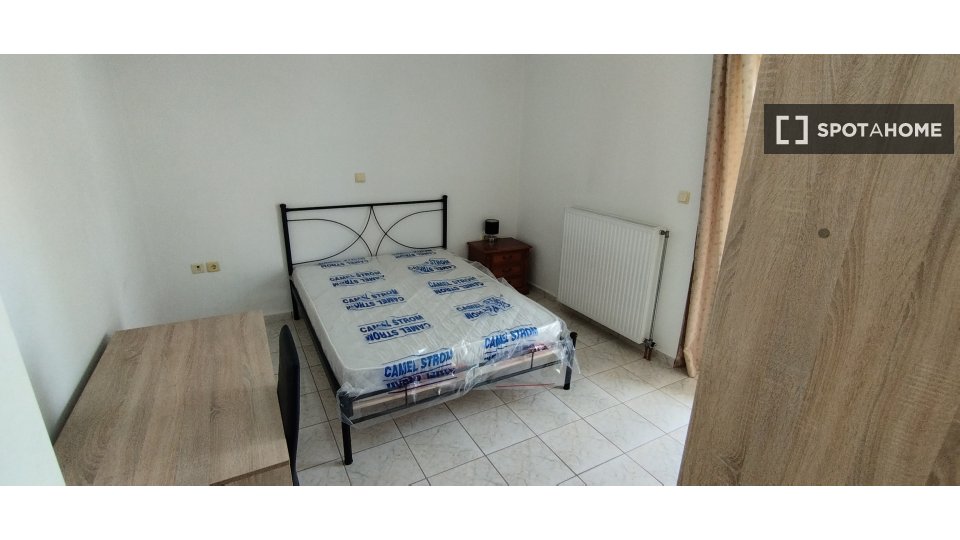 Double room Athens, 4 beds, 100m² — photo 7
