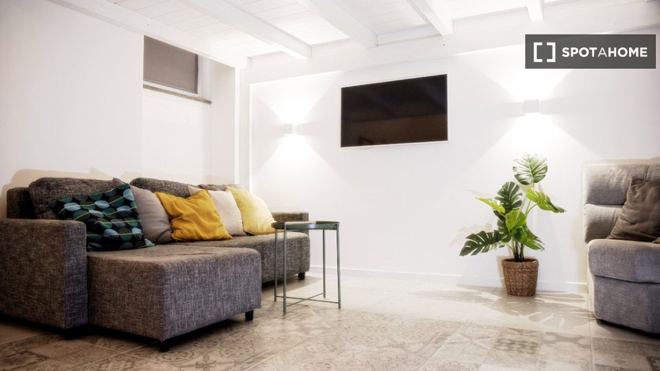 Apartment Rome, 1 bed — photo 8