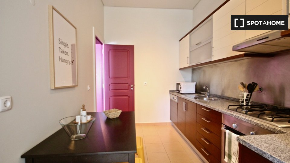 Apartment Lisbon, 2 beds — photo 18