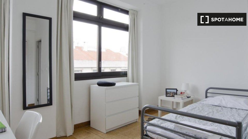 Apartment Lisbon, 1 bed — photo 2