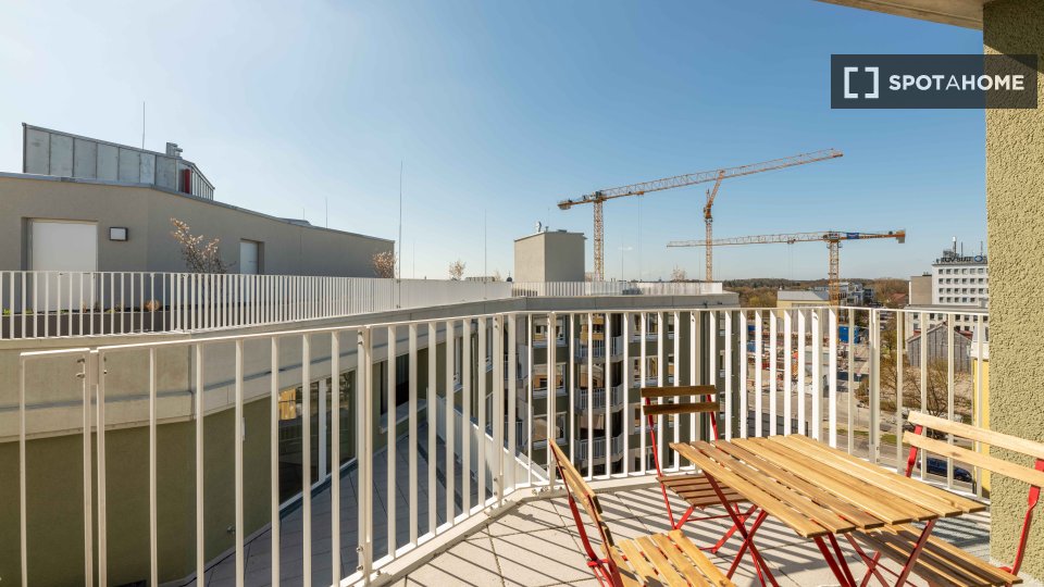 Double room Munich, 5 beds, 148m² — photo 18
