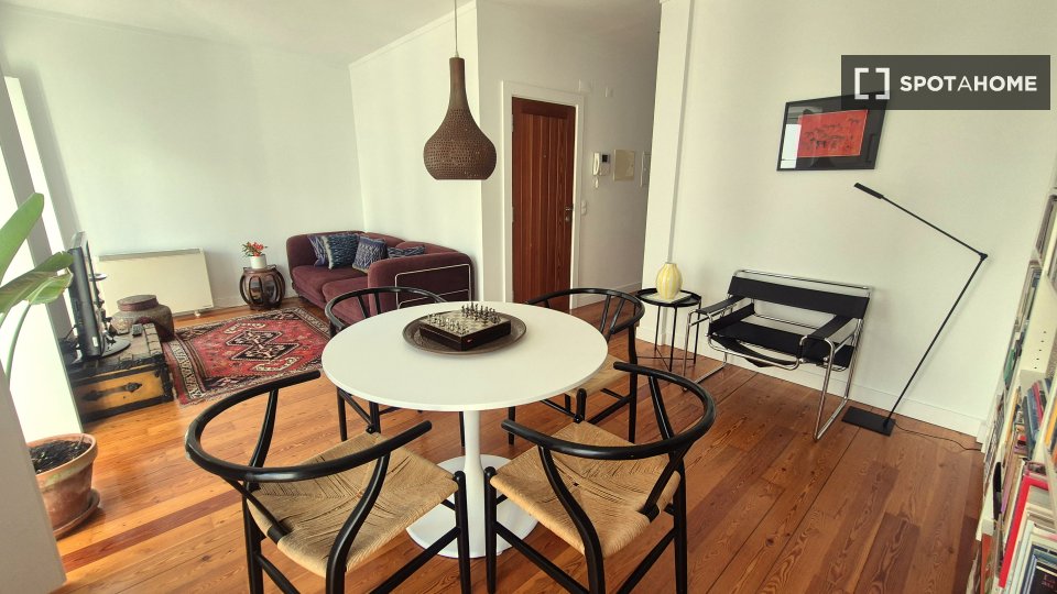 Apartment mono Lisbon, 61m² — photo 41
