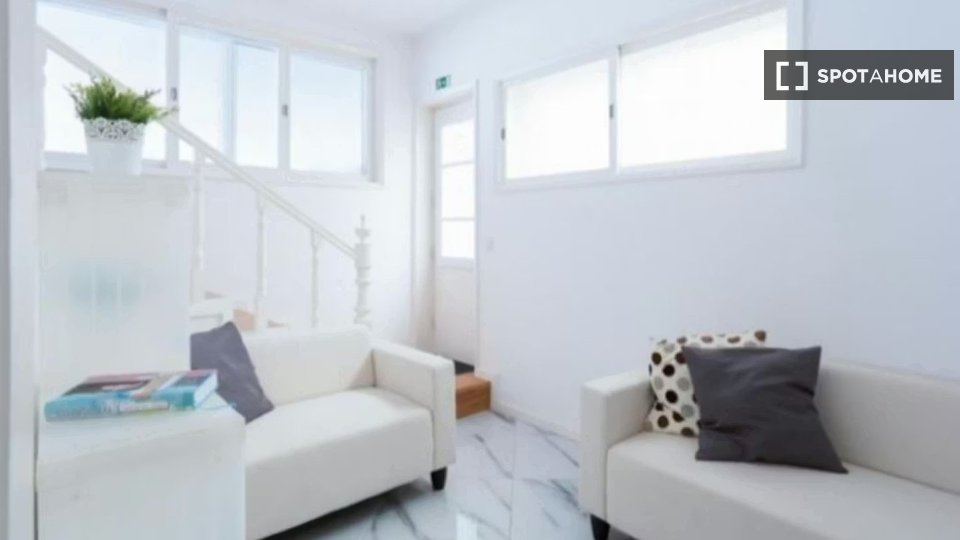 Apartment mono Porto, 20m² — photo 17
