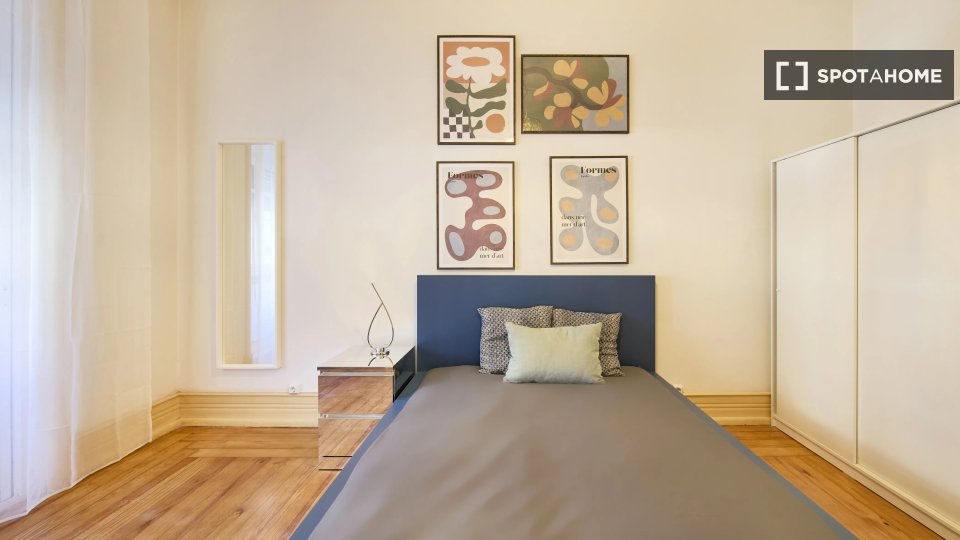 Double room Lisbon, 9 beds — photo 2