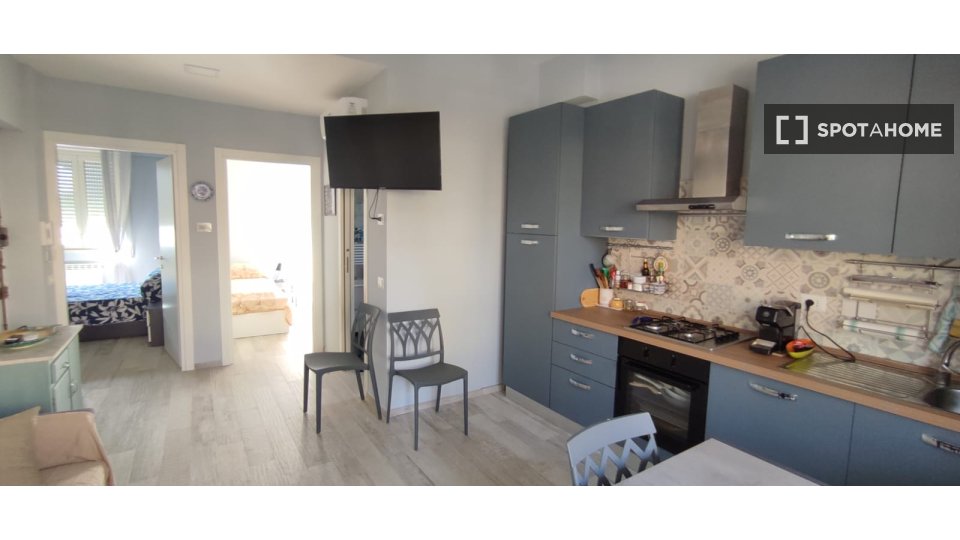Apartment Rome, 2 beds — photo 5