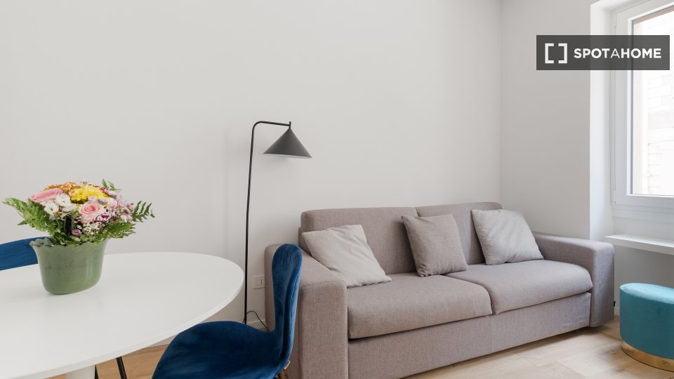 Apartment Milan, 1 bed, 45m² — photo 1