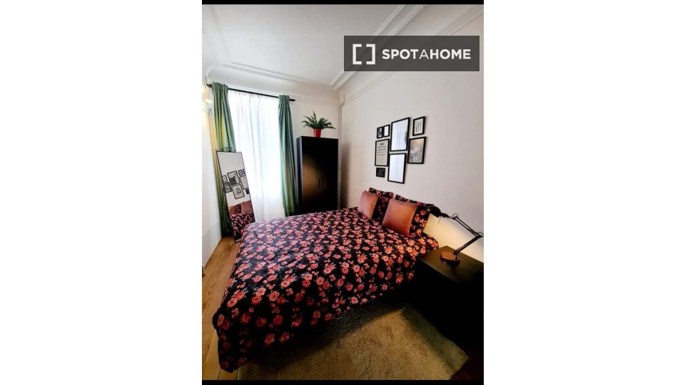 Double room Brussels, 5 beds, 180m² — photo 5