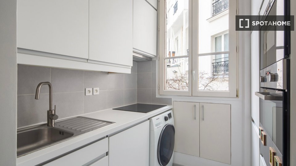 Apartment Paris, 2 beds, 57m² — photo 3