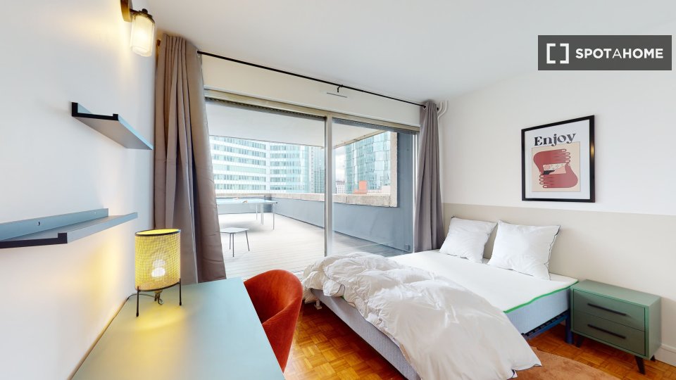 Double room Paris, 18 beds — photo 19