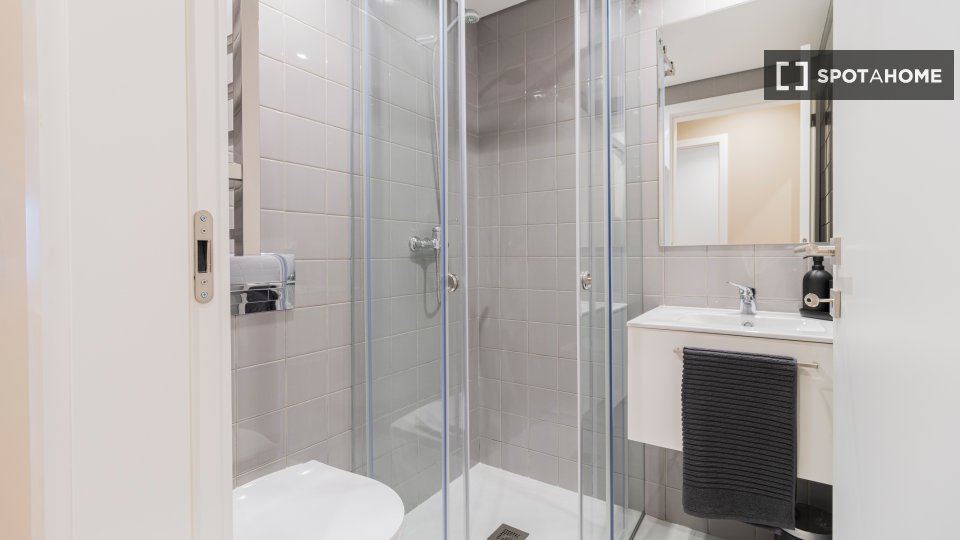 Apartment Porto, 2 beds, 90m² — photo 1