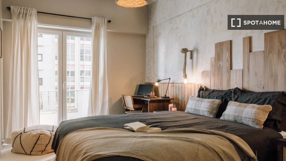 Apartment Lisbon, 3 beds — photo 8