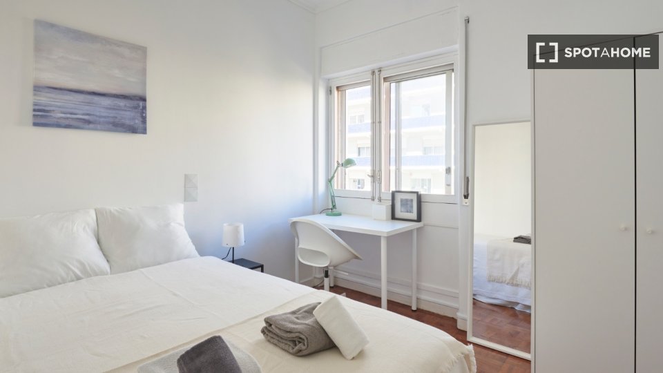Double room Lisbon, 10 beds — photo 4