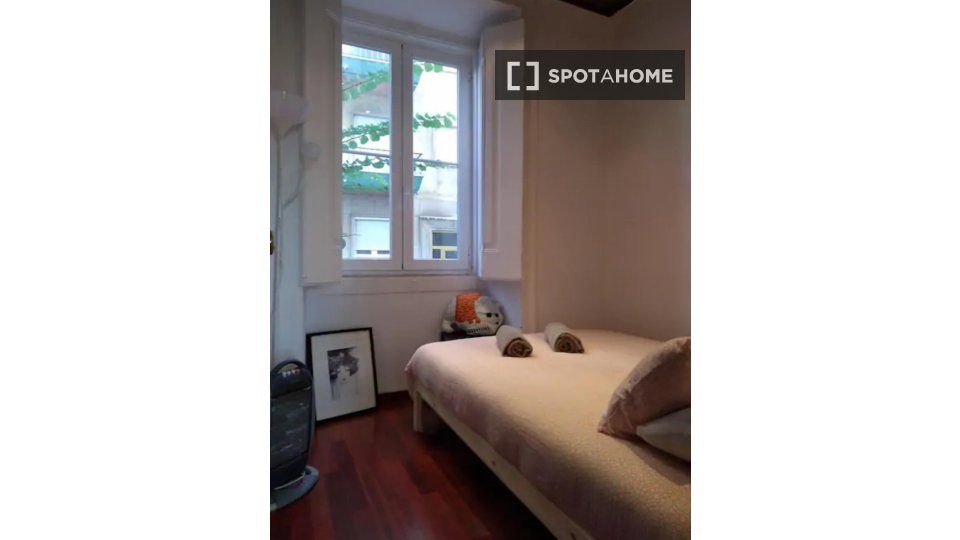 Apartment Lisbon, 3 beds, 80m² — photo 3