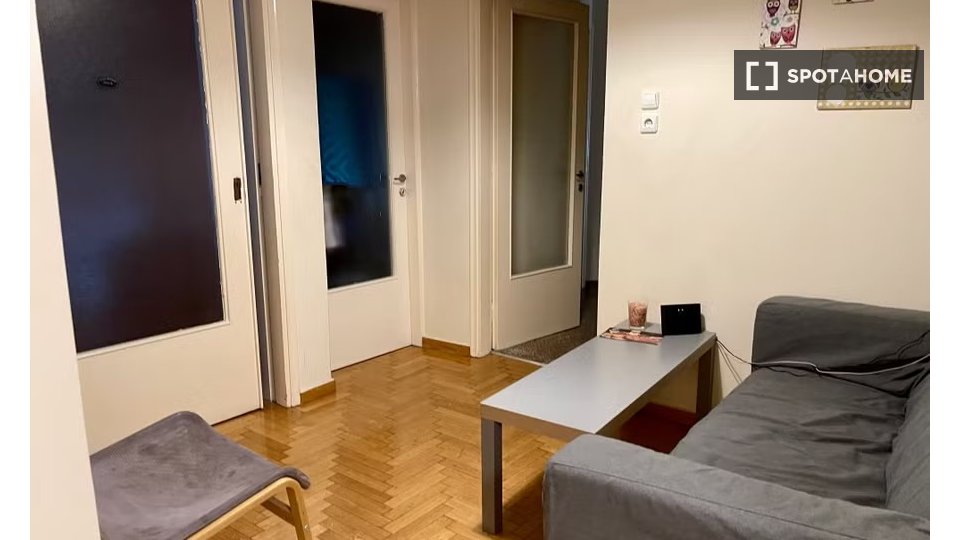 Double room Athens, 5 beds — photo 13