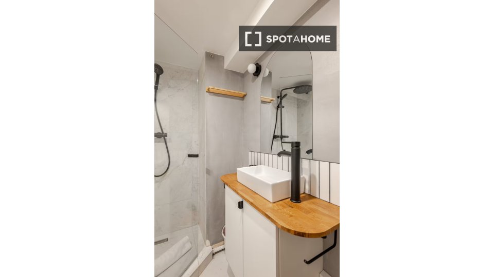 Apartment Paris, 1 bed — photo 24
