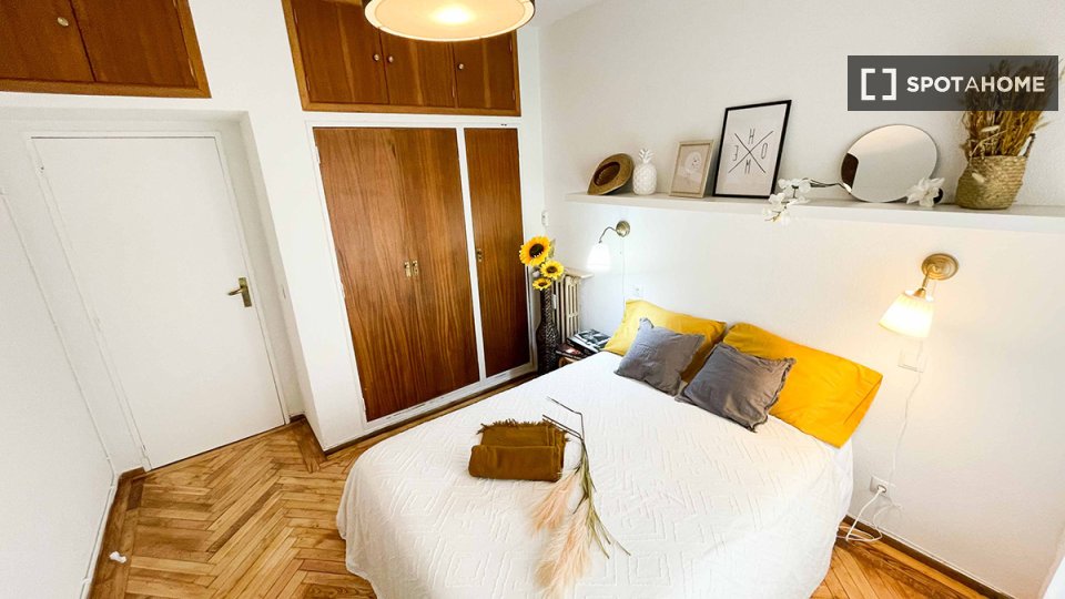 Double room Madrid, 7 beds — photo 1