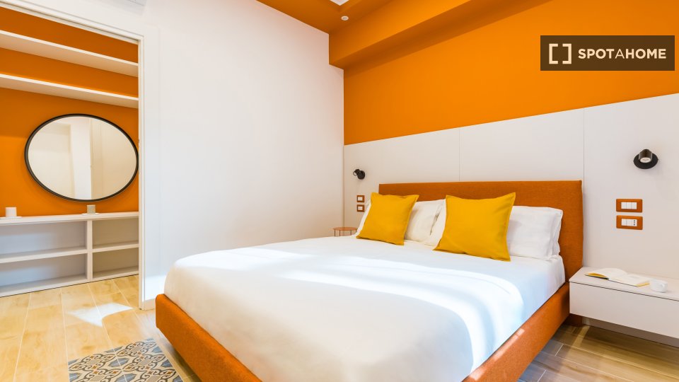 Apartment Naples, 2 beds — photo 16