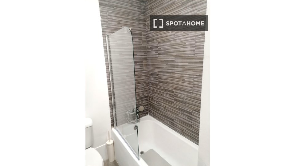 Apartment Porto, 2 beds, 78m² — photo 8