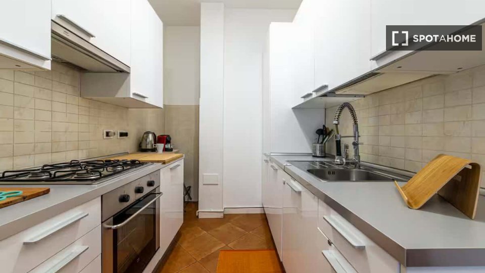 Apartment Milan, 1 bed, 100m² — photo 4
