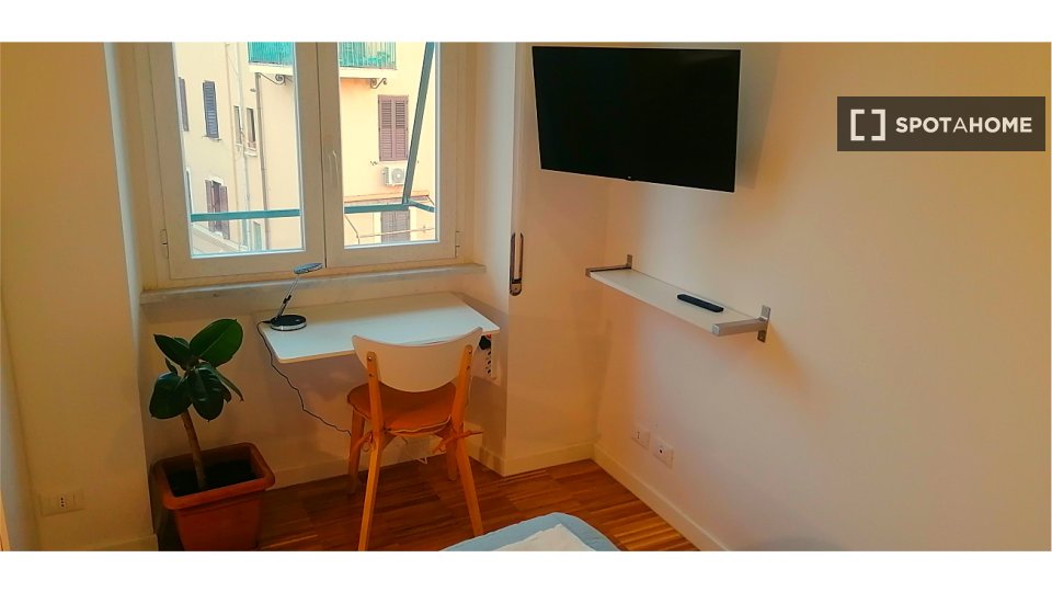 Double room Rome, 2 beds, 75m² — photo 16