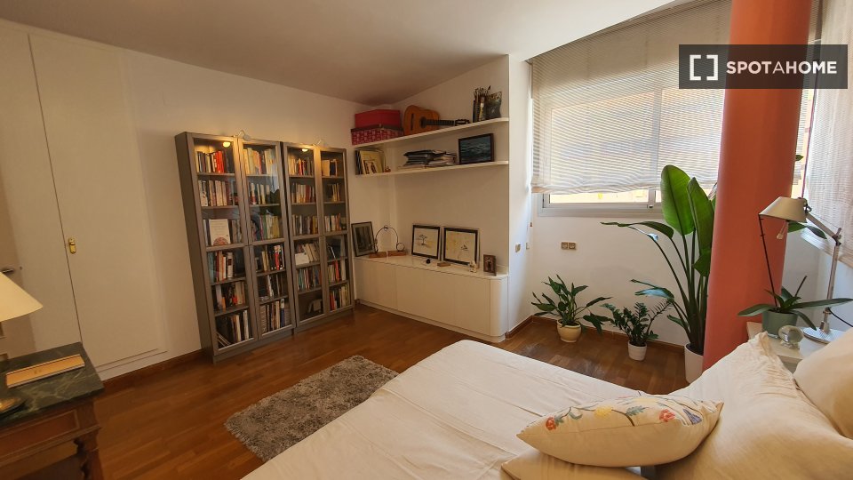 Double room Barcelona, 2 beds, 160m² — photo 11
