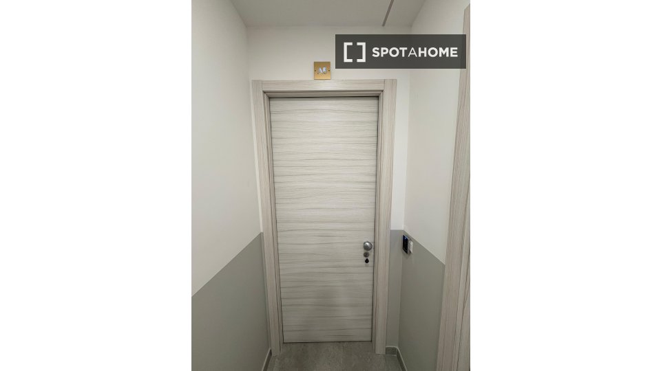 Apartment mono Milan, 16m² — photo 52