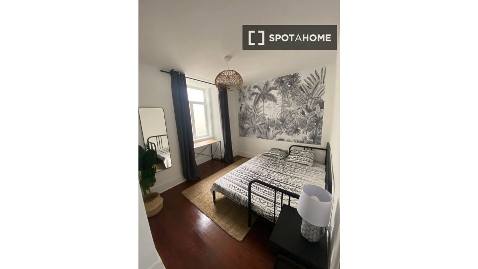 Double room Lisbon, 10 beds — photo 1