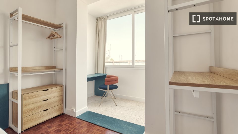 Double room Lisbon, 5 beds — photo 3