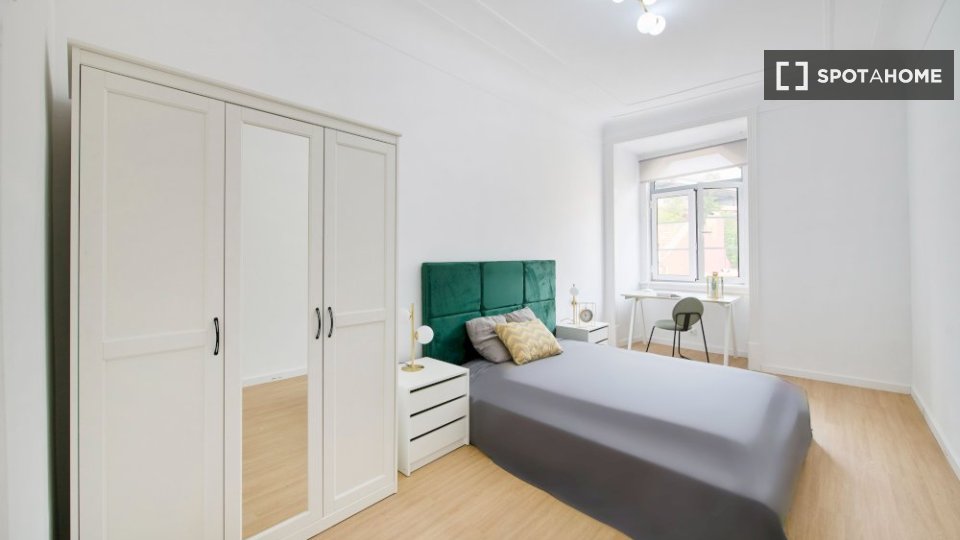 Double room Lisbon, 7 beds — photo 5