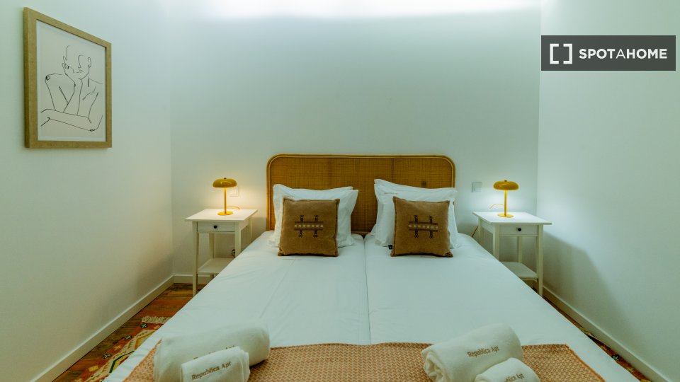 Apartment Porto, 1 bed, 103m² — photo 8