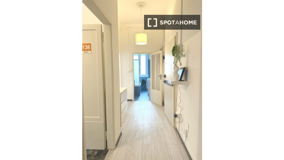 Double room Bologna, 3 beds — photo 9