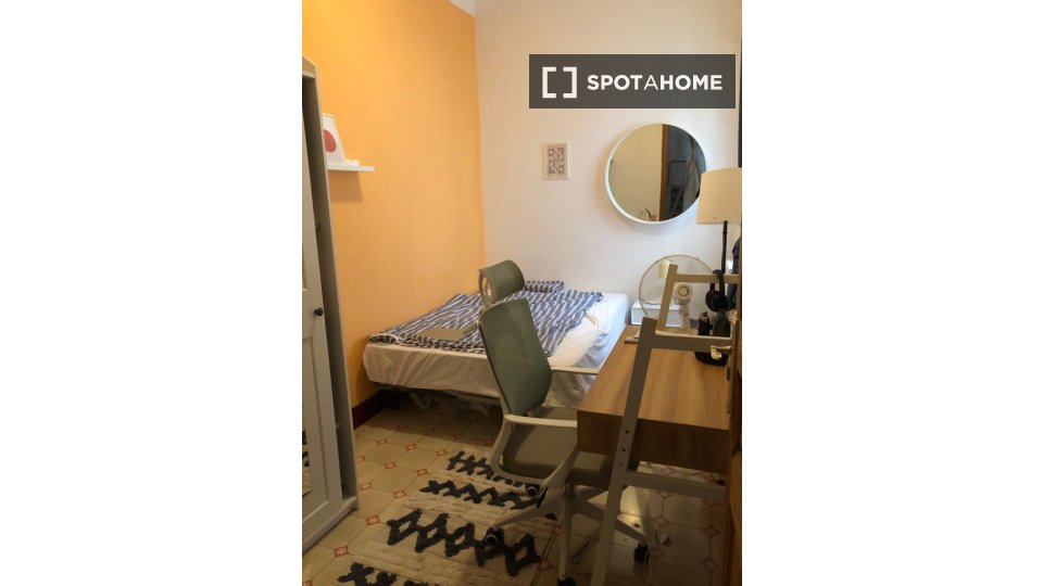 Double room Barcelona, 9 beds — photo 1