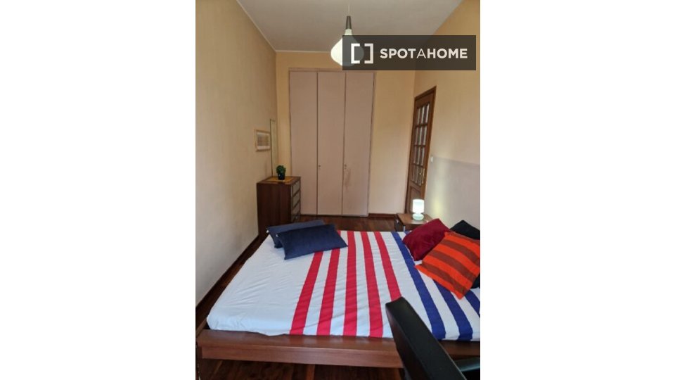 Double room Turin, 2 beds — photo 1