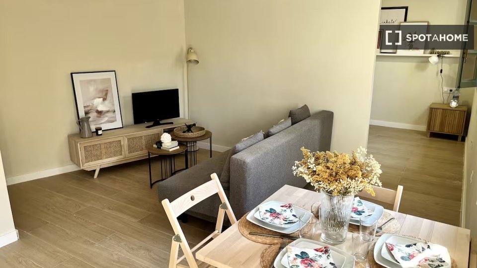 Apartment Valencia, 1 bed — photo 11