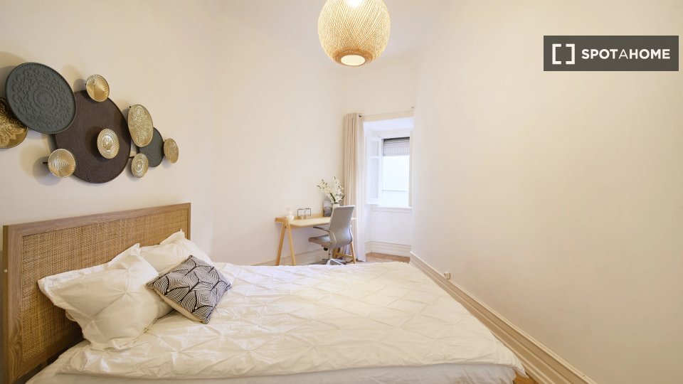 Double room Lisbon, 10 beds — photo 2