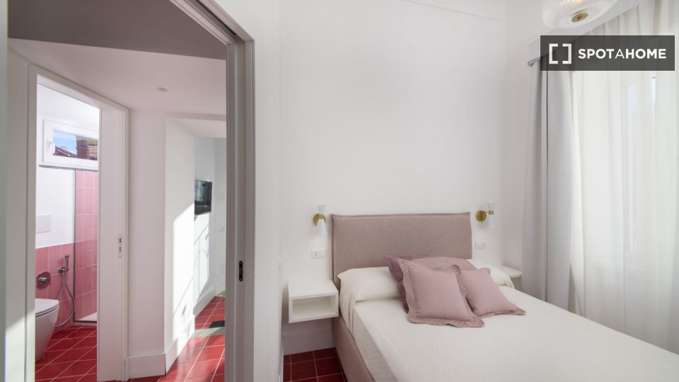 Apartment Naples, 2 beds, 70m² — photo 8