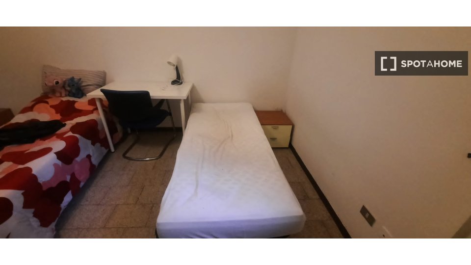 Camera doppia Bologna, 4 camere — foto 10