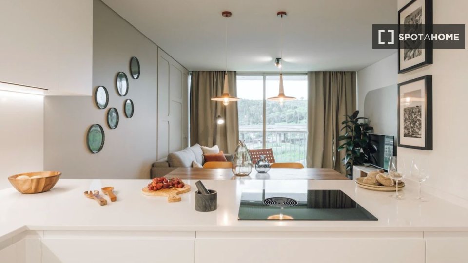 Apartment Lisbon, 1 bed — photo 15