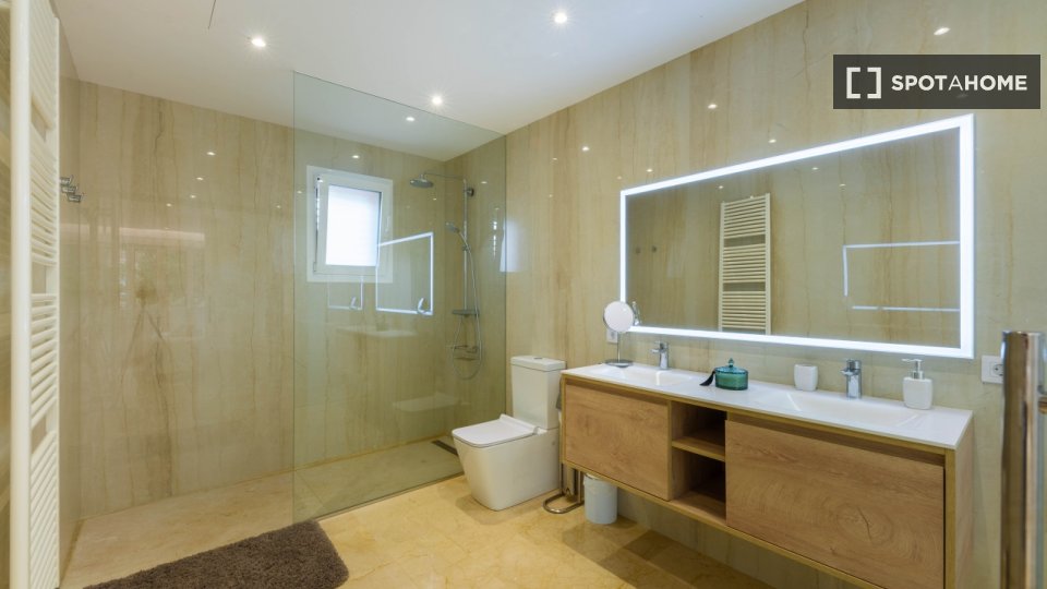 Apartment Palma_De_Mallorca, 4 beds, 250m² — photo 7