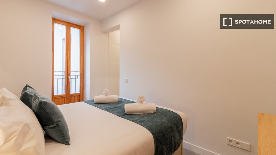Apartment Madrid, 2 beds — photo 5
