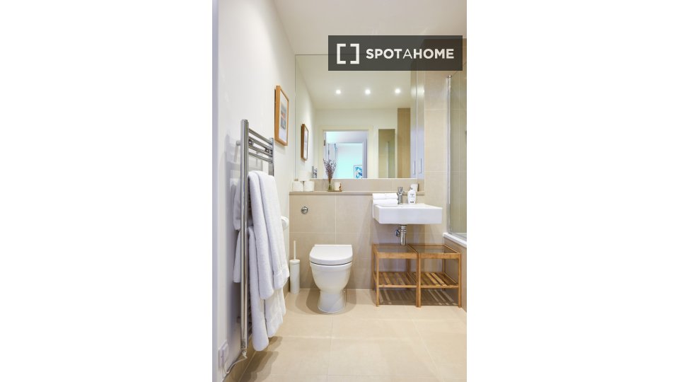 Apartment London, 1 bed, 44m² — photo 4